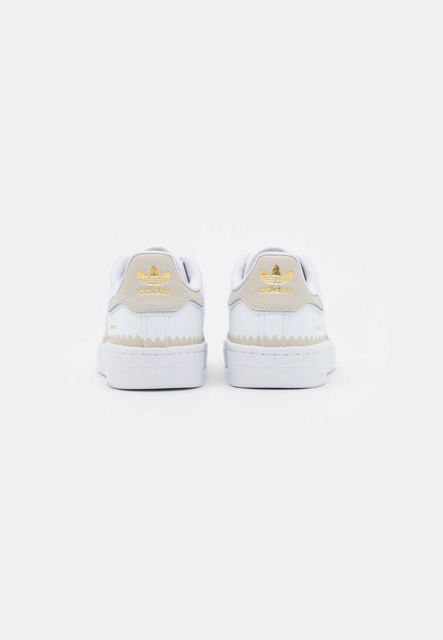 Фото № 4 с приближением к товару «‎Adidas Superstar Ot Tech »