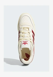 Фото № 3 с приближением к товару «‎Trainers»