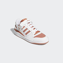Фото № 4 с приближением к товару «‎Adidas Forum »
