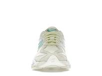 Фото № 2 с приближением к товару «‎New Balance 9060»