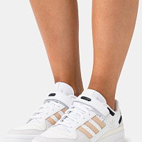 Фото № 2 с приближением к товару «‎Adidas Forum »