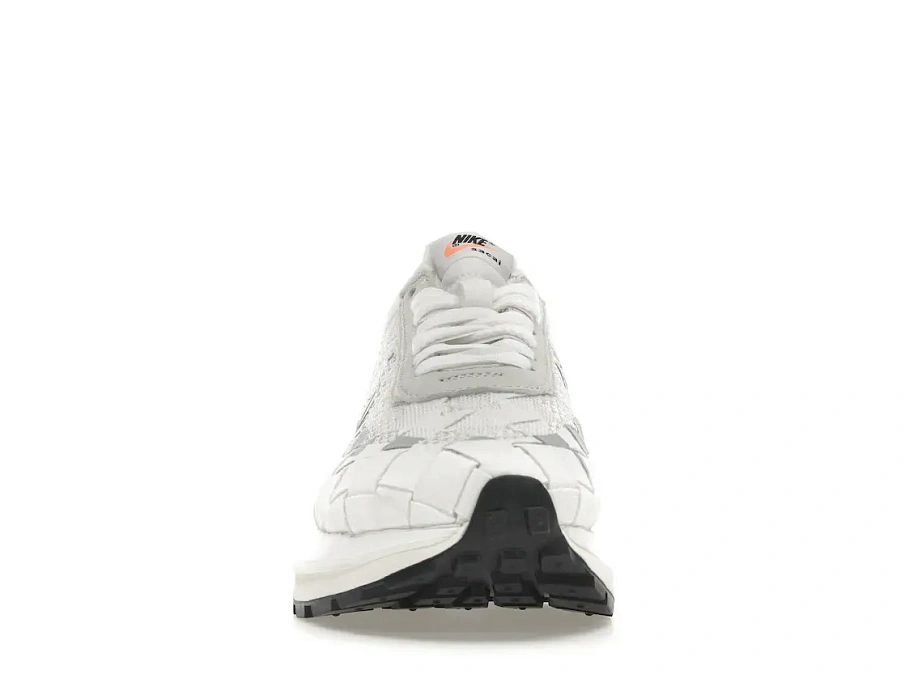 Фото № 2 с приближением к товару «‎Nike VaporWaffle Woven sacai Jean Paul Gaultier White»