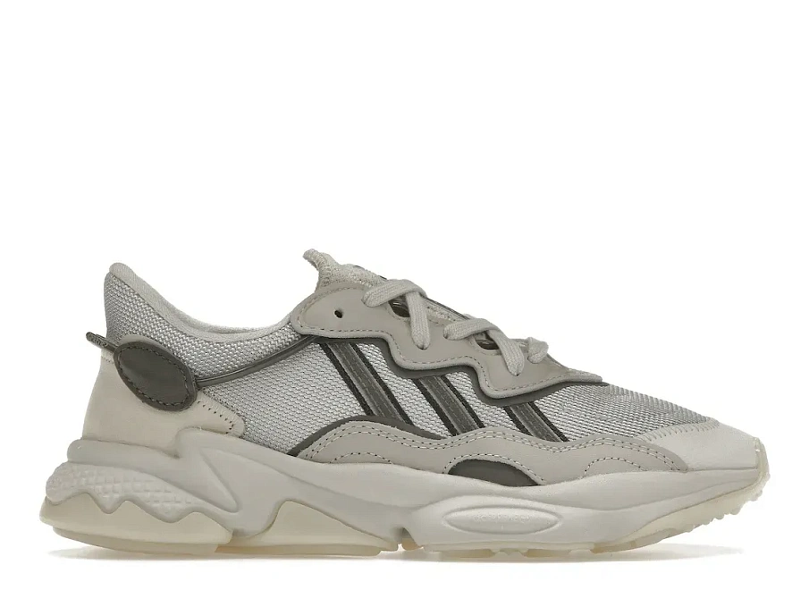 Фото № 1 с приближением к товару «‎adidas Ozweego Light Solid Grey»