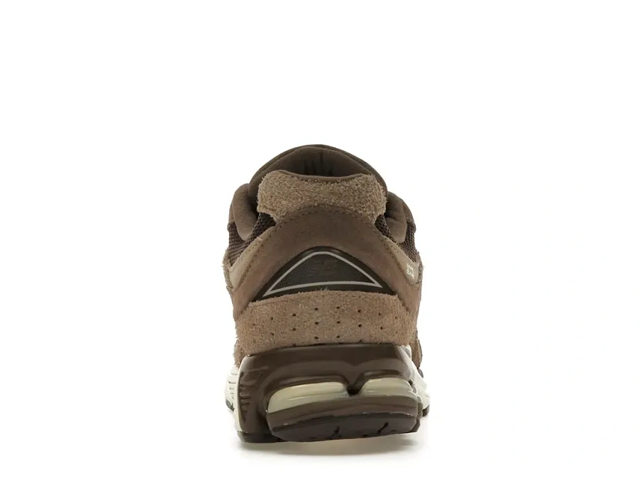 Фото № 4 с приближением к товару «‎New Balance 2002R»