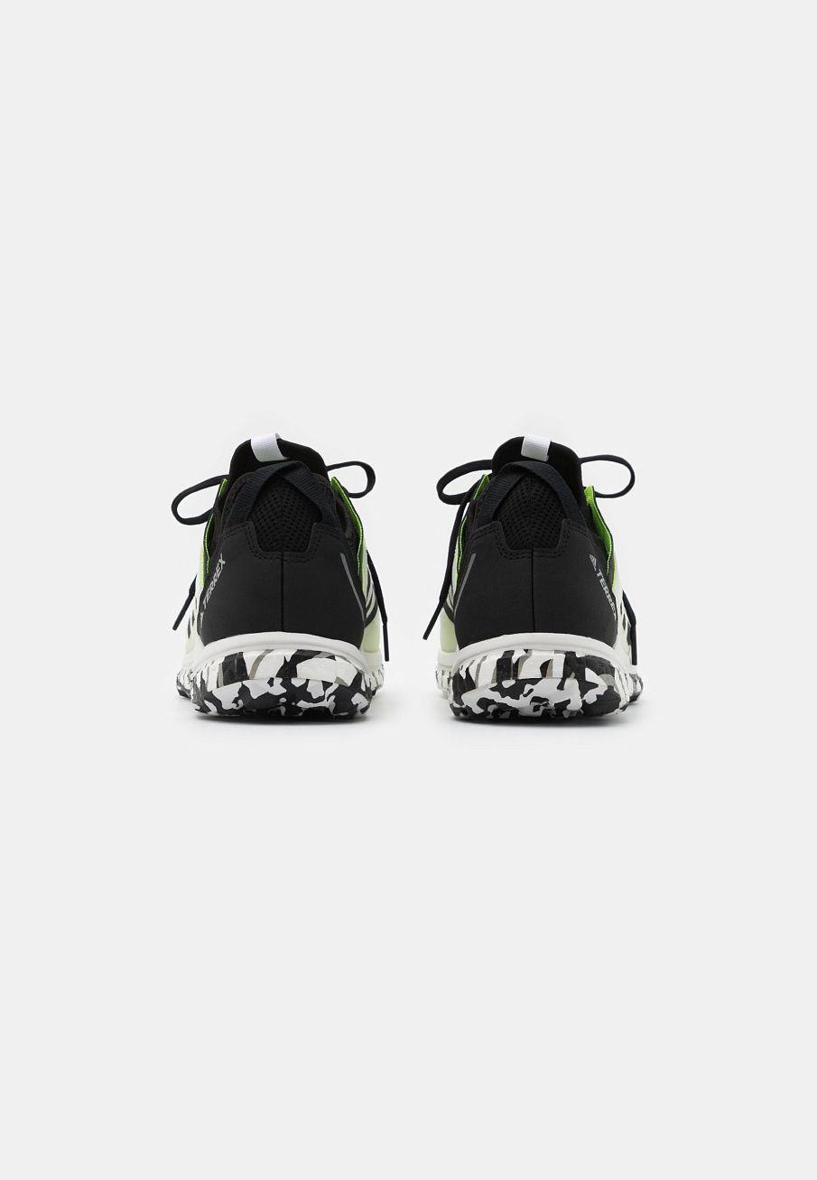 Фото № 3 с приближением к товару «‎Adidas Terrex Agravic »