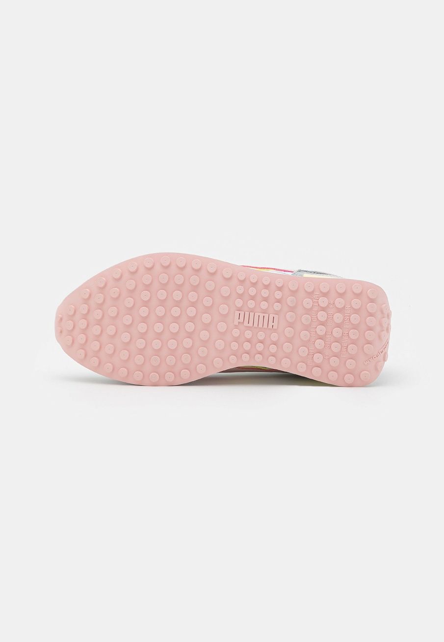 Фото № 5 с приближением к товару «‎Puma Future Rider Double »