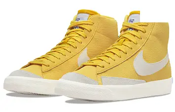 Nike Blazer Mid 77 "Athletic Club" Sneakers YellowWhite - 4