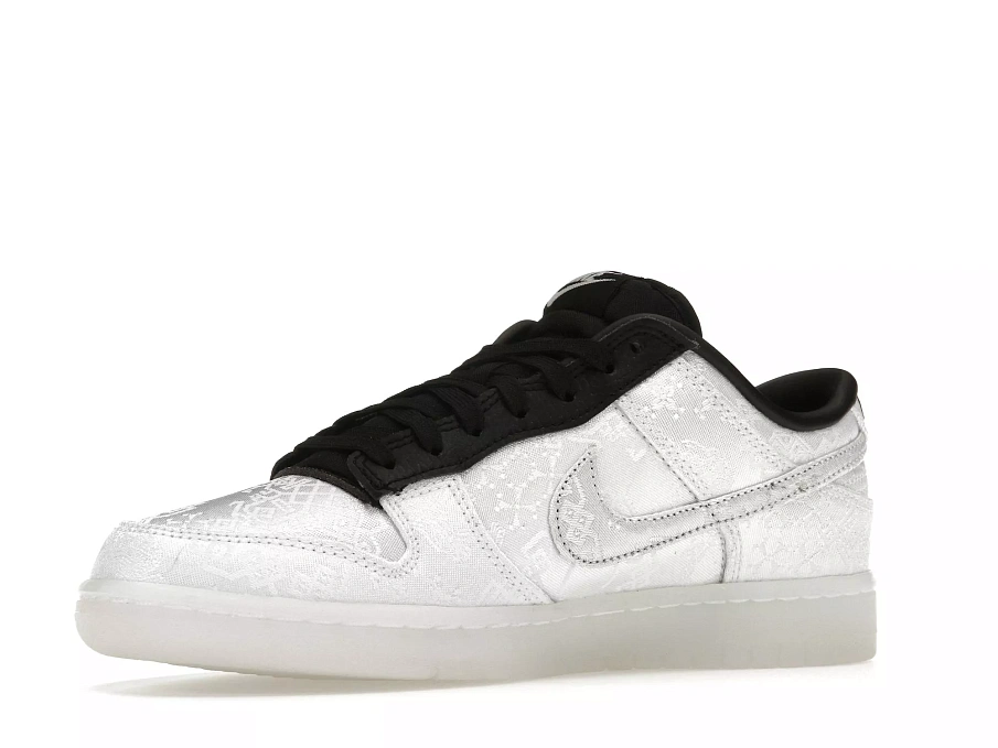 Фото № 3 с приближением к товару «‎Nike Dunk Low CLOT Fragment White»