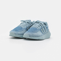 Фото № 3 с приближением к товару «‎Adidas Swift 22 »