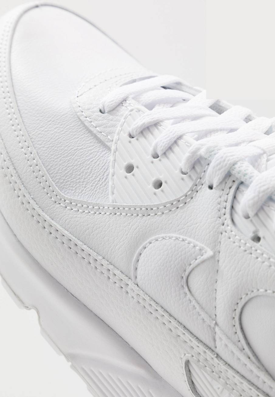 Фото № 5 с приближением к товару «‎Nike Air Max 90 »
