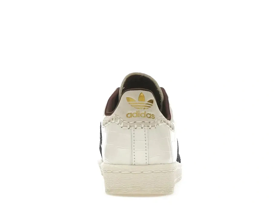 Фото № 4 с приближением к товару «‎adidas Superstar»