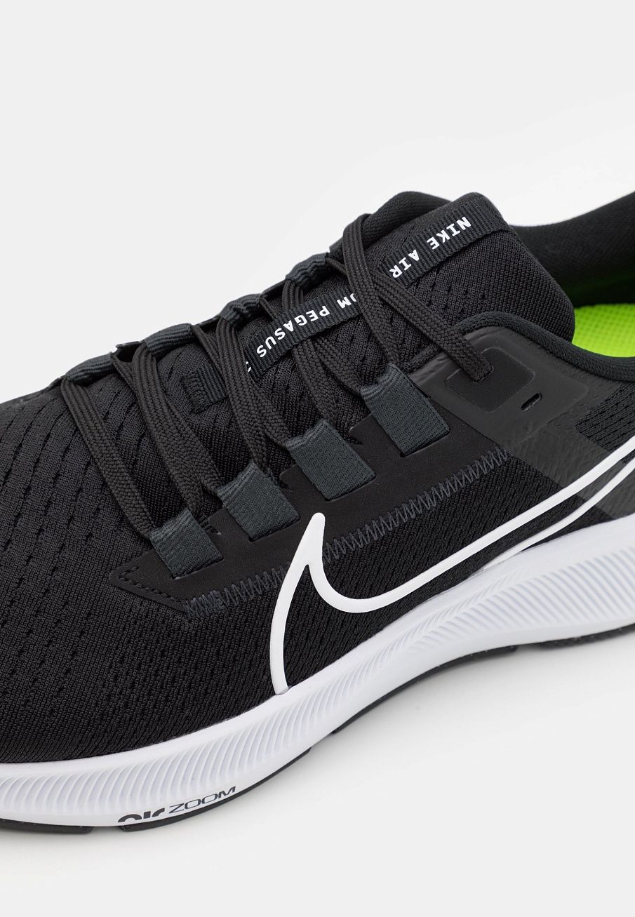 Фото № 5 с приближением к товару «‎Nike Air Zoom Pegasus 38»