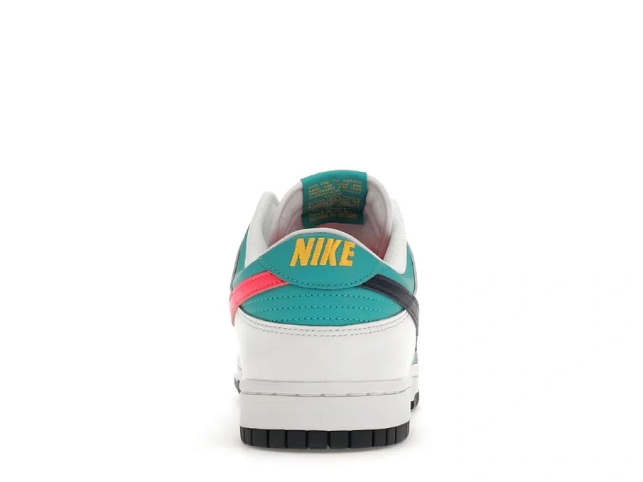 Фото № 4 с приближением к товару «‎Nike Dunk Low»