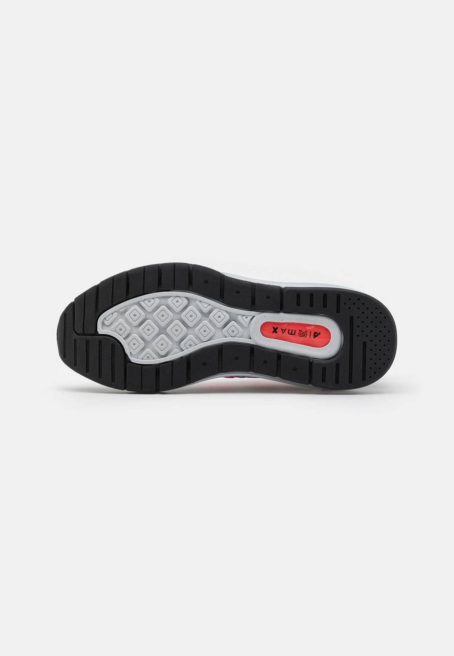 Фото № 4 с приближением к товару «‎Nike Air Max Genome »