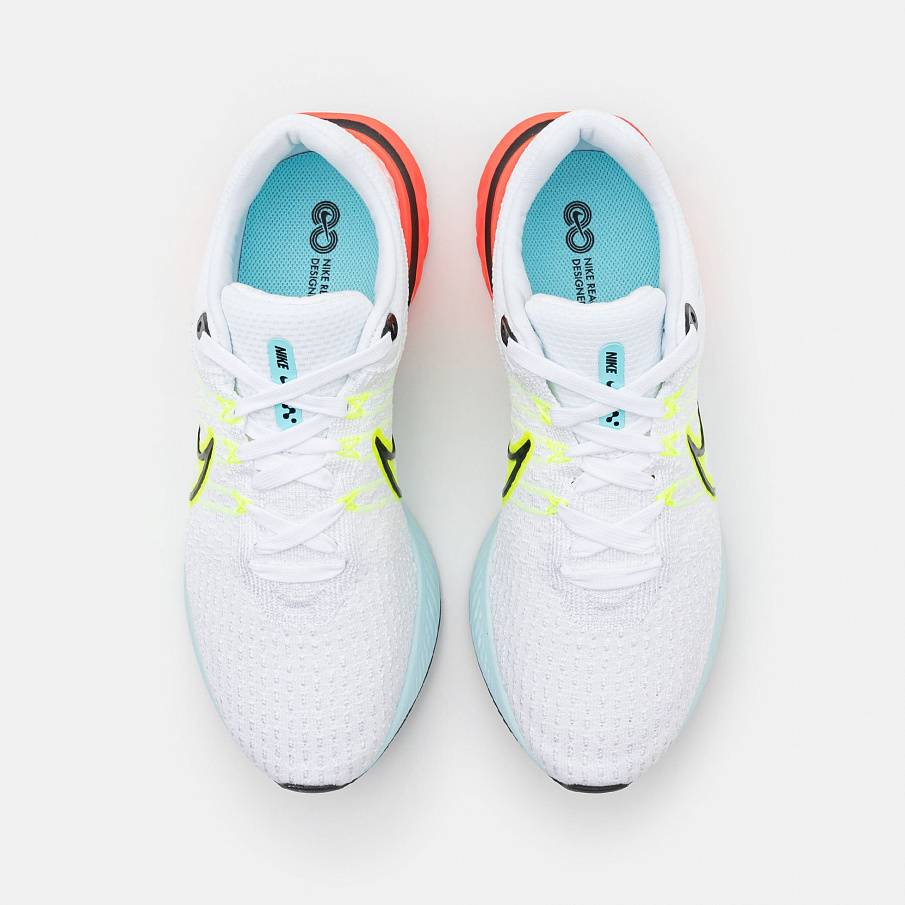 Фото № 4 с приближением к товару «‎Nike W React Infinity FK 3 RC»