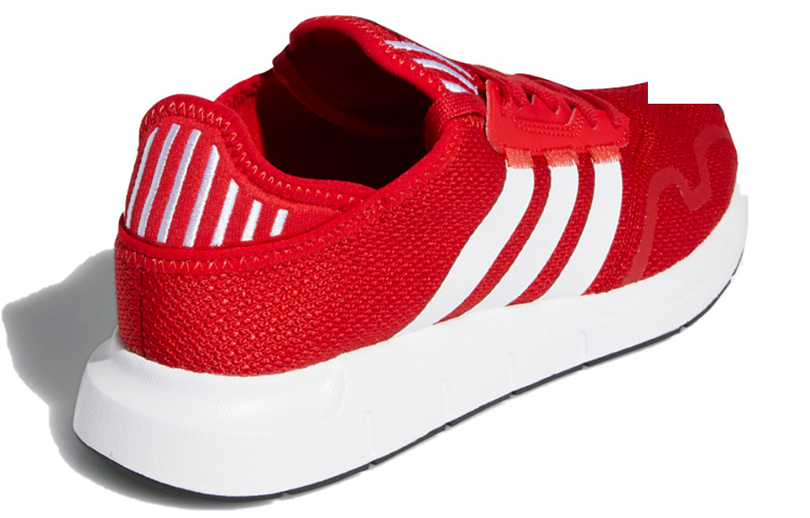 Фото № 4 с приближением к товару «‎adidas Swift Run X 'Scarlet'»
