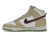 Фото № 3 с приближением к товару «‎Nike Dunk High Tumbled Tan White Brown »