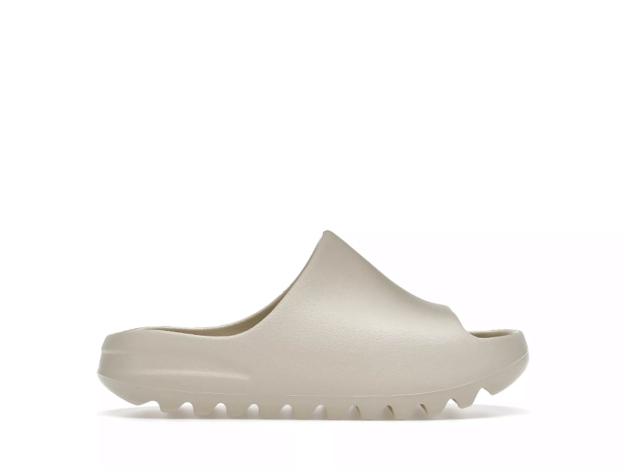 Фото № 1 с приближением к товару «‎adidas Yeezy Slide Bone (2022) (Kids)»