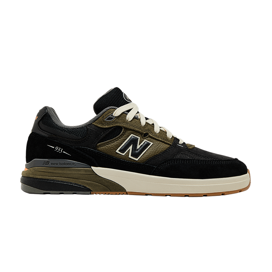 Фото № 1 с приближением к товару «‎Andrew Reynolds x New Balance Numeric 933 Black Dark Olivine (NM933BST)»