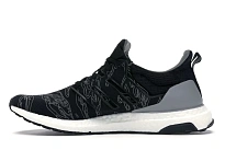 Фото № 3 с приближением к товару «‎adidas Ultra Boost Undefeated Performance Running Black»