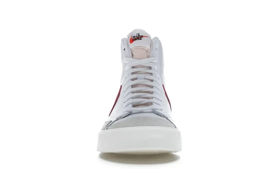 Фото № 2 с приближением к товару «‎Nike Blazer Mid 77 Brick Red»