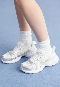 Фото № 2 с приближением к товару «‎V2K RUN»