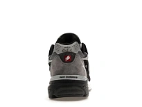 Фото № 4 с приближением к товару «‎New Balance 990v3»