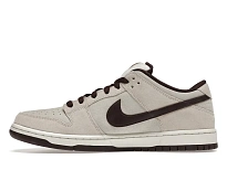 Фото № 3 с приближением к товару «‎Nike SB Dunk Low Desert Sand Mahogany»