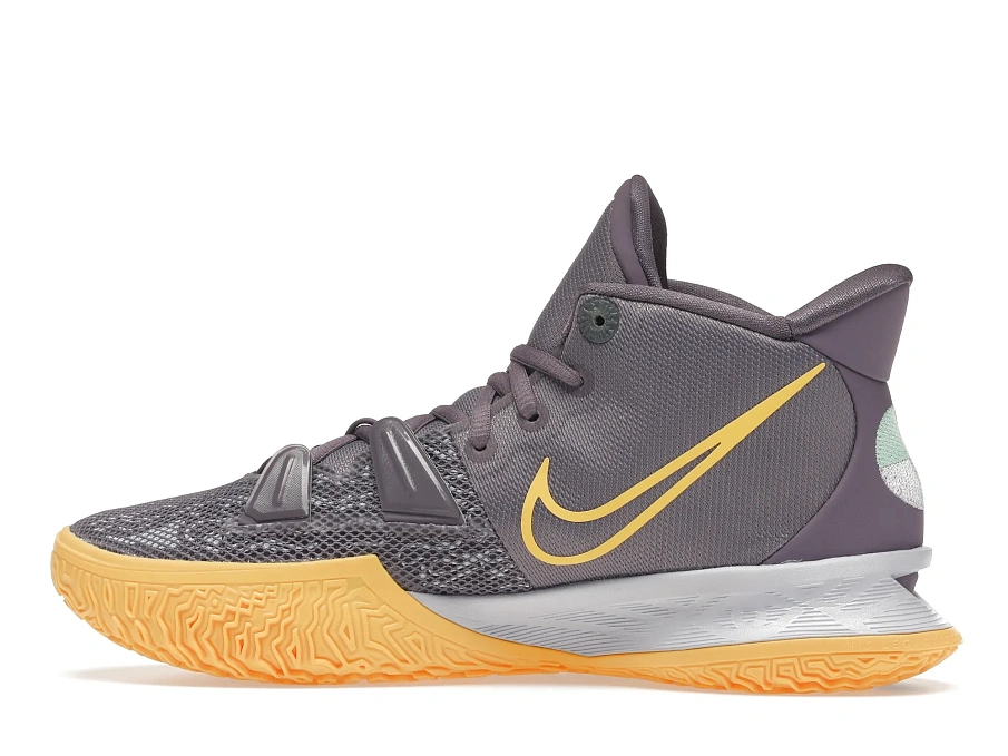 Фото № 5 с приближением к товару «‎Nike Kyrie 7 Daybreak»