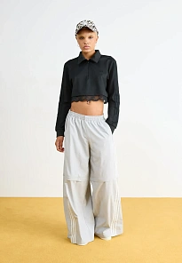 Фото № 2 с приближением к товару «‎RIVALRY »