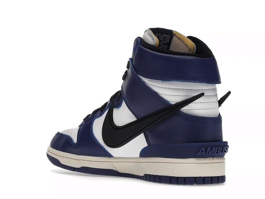 Фото № 3 с приближением к товару «‎Nike Dunk High AMBUSH Deep Royal»