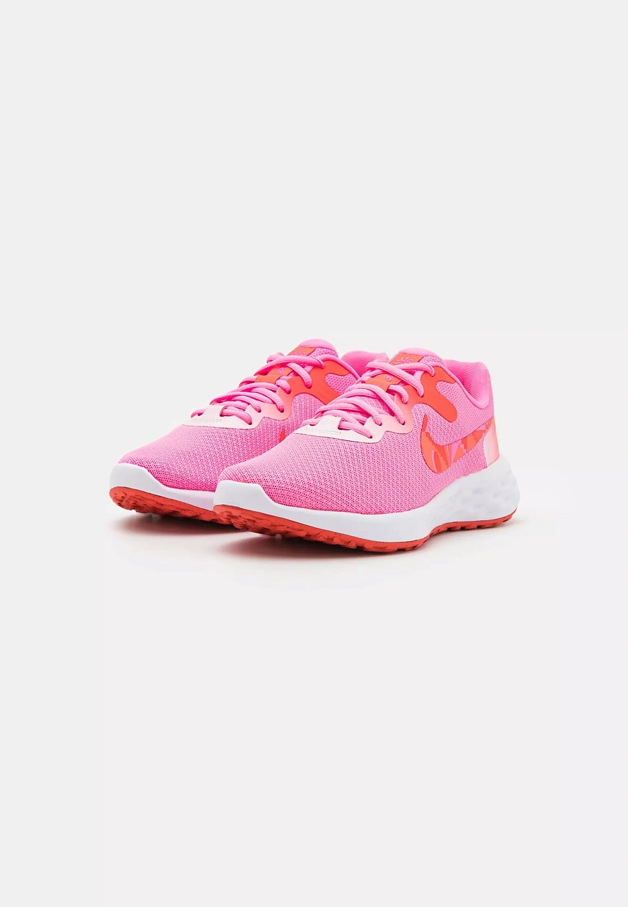 Фото № 2 с приближением к товару «‎W NIKE REVOLUTION 6 NN VNVA»