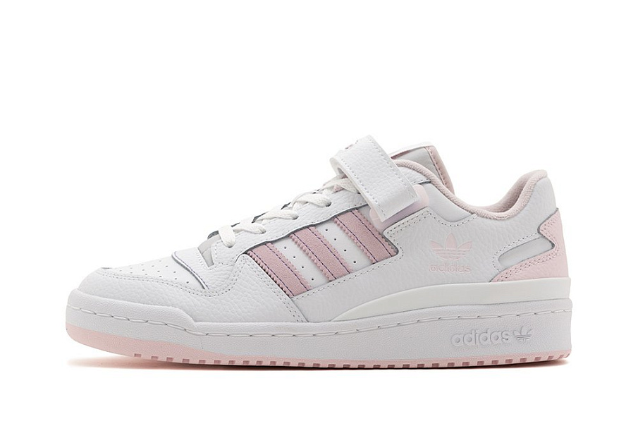 Фото № 2 с приближением к товару «‎Adidas Forum »