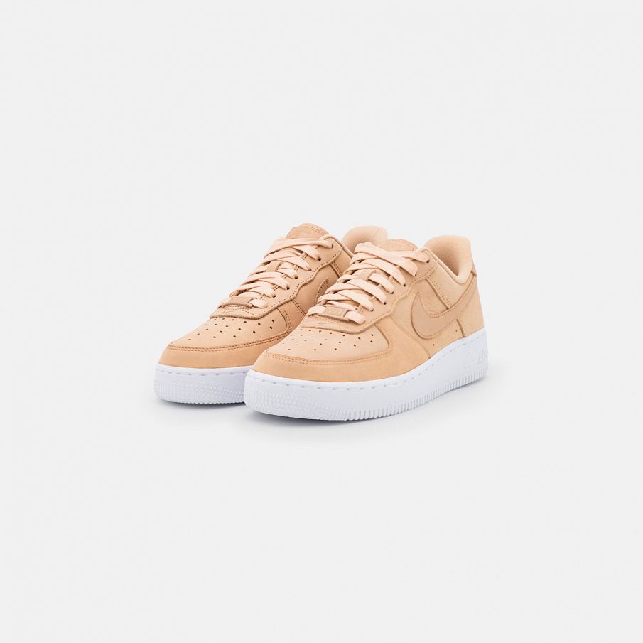 Фото № 2 с приближением к товару «‎Nike Wmns Air Force 1 Prm »