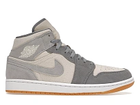 Фото № 1 с приближением к товару «‎Jordan 1 Mid SE Coconut Milk Particle Grey»