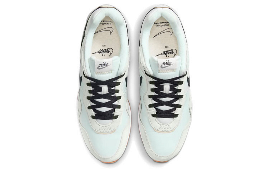 Фото № 4 с приближением к товару «‎Nike Venture Runner BeigeBlack»