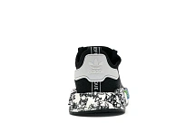 Фото № 4 с приближением к товару «‎NMD R1 Black Graffiti»
