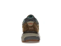 Фото № 4 с приближением к товару «‎New Balance 990v3»