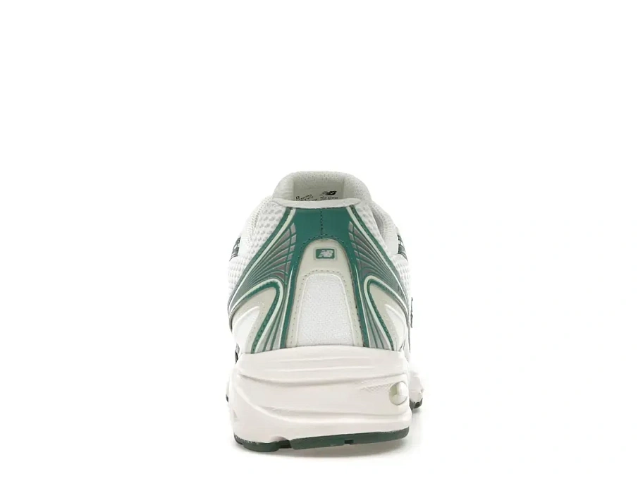 Фото № 4 с приближением к товару «‎New Balance 740v2»