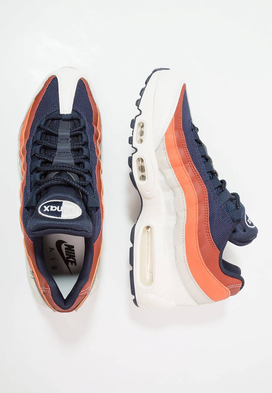 Фото № 2 с приближением к товару «‎Nike Air Max 95 Essential »
