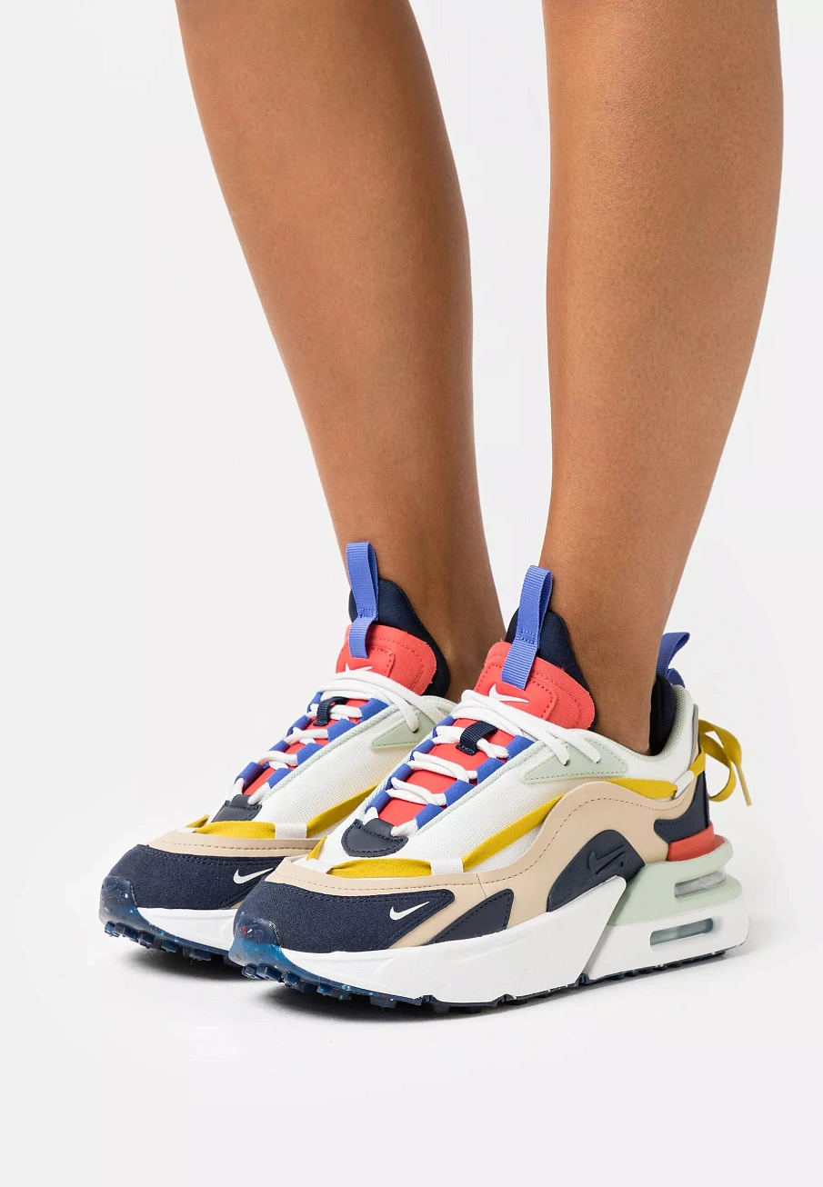 Фото № 2 с приближением к товару «‎W AIR MAX FURYOSA»