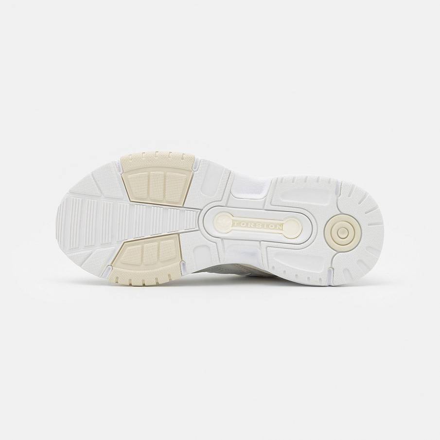 Фото № 5 с приближением к товару «‎Adidas Retropy F90 »