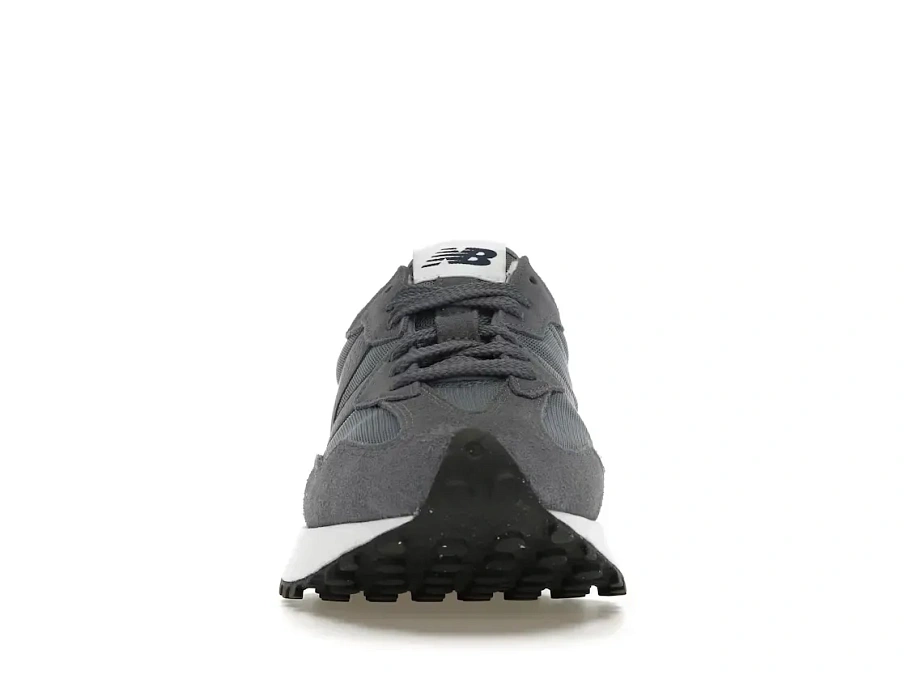 Фото № 2 с приближением к товару «‎New Balance 327»