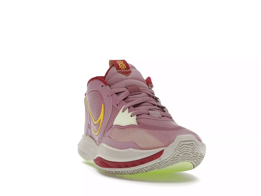 Фото № 1 с приближением к товару «‎Nike Kyrie Low 5 1 World 1 People Orchid»