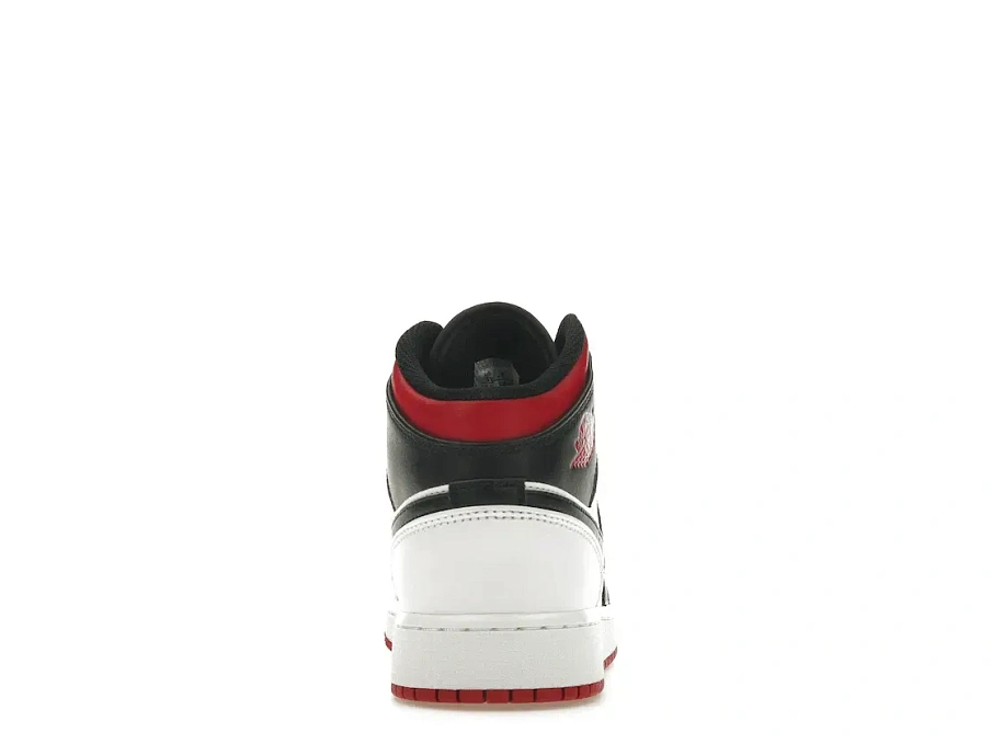 Фото № 4 с приближением к товару «‎Jordan 1 Mid Gym Red Black Toe »