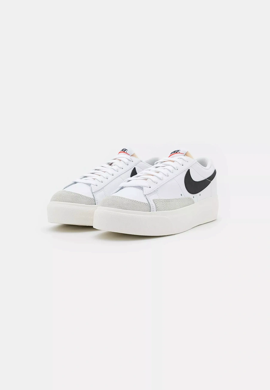 Фото № 4 с приближением к товару «‎BLAZER PLATFORM»