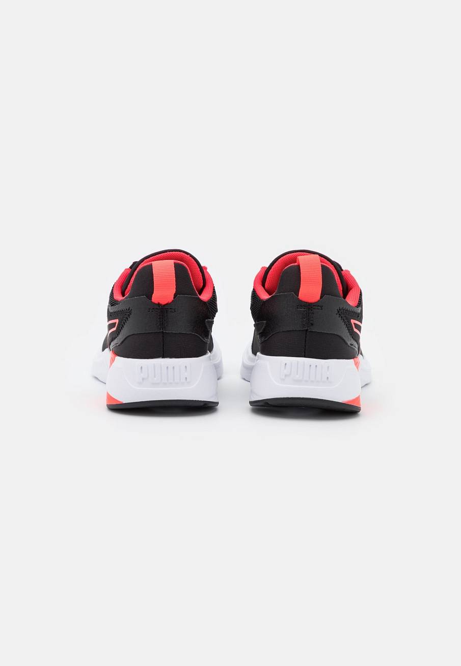 Фото № 3 с приближением к товару «‎Puma Disperse Xt»