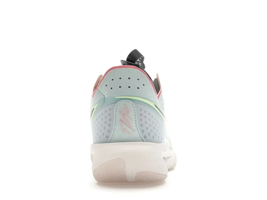 Фото № 4 с приближением к товару «‎Nike Air Zoom GT Cut 3»