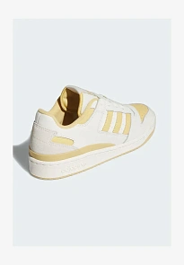 Фото № 4 с приближением к товару «‎FORUM LOW CLASSIC»