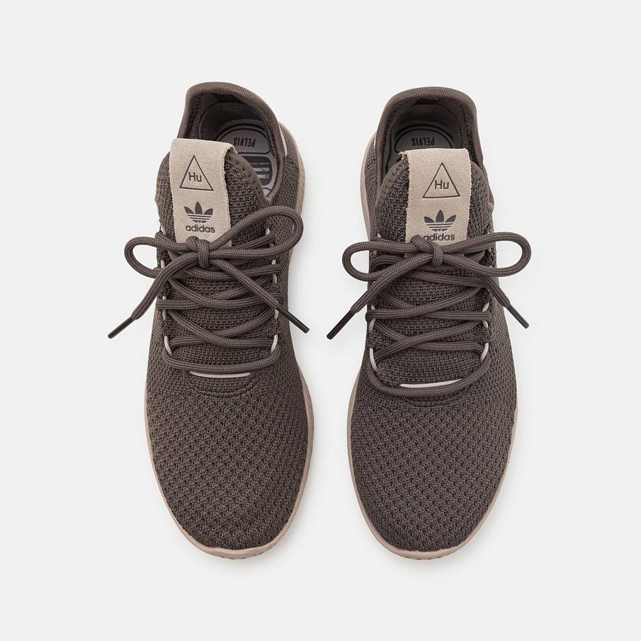 Фото № 4 с приближением к товару «‎Adidas PW HU »